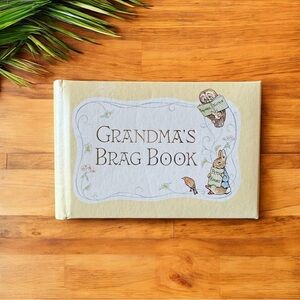 Vintage 1976 Grandma’s Brag Book – Beatrix Potter Peter Rabbit Photo Album